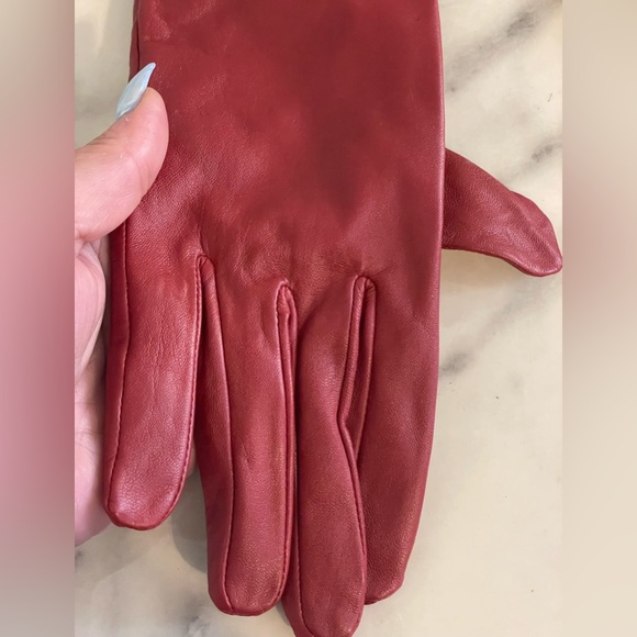 NWT Worthington Burgundy Red Long Leather Lined Gloves Size Large - Picture 3 of 6